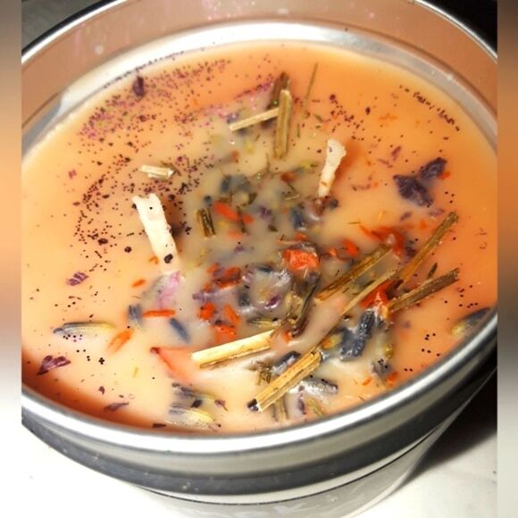 𝅺HAND Crafted Pumpkin Lavender all natural candle - Picture 5 of 6